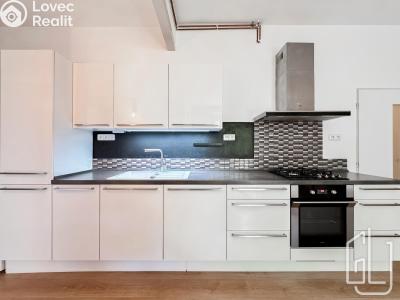 Sale apartment 2+KK Praha, Veleslavínská č. 5