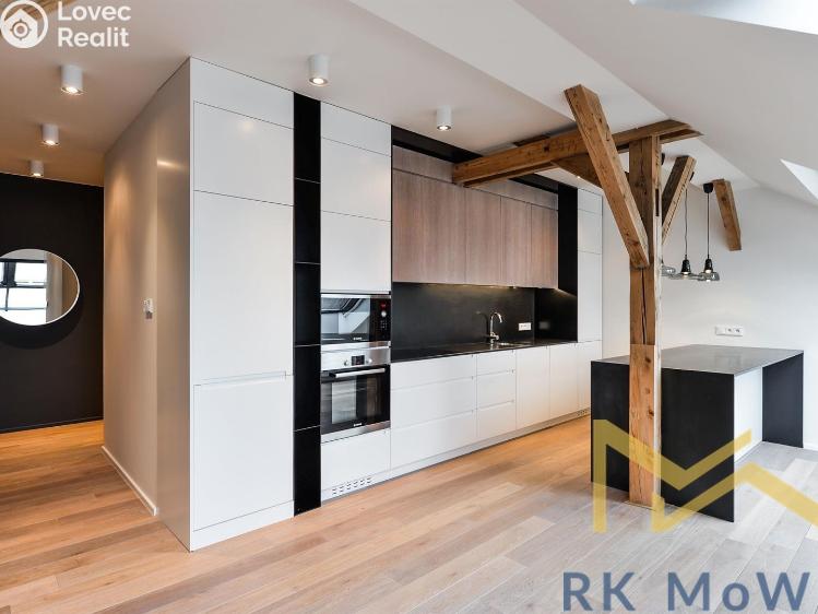 Pronájem bytu 3+KK Praha, náměstí Jiřího z Poděbrad č. 2