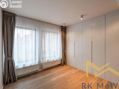 Pronájem bytu 3+KK Praha, náměstí Jiřího z Poděbrad č. 3