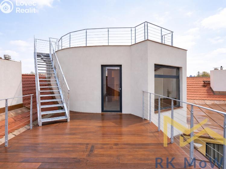 Pronájem bytu 2+KK Praha, náměstí Jiřího z Poděbrad č. 2