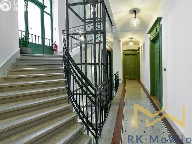 Pronájem bytu 2+KK Praha, náměstí Jiřího z Poděbrad č. 9