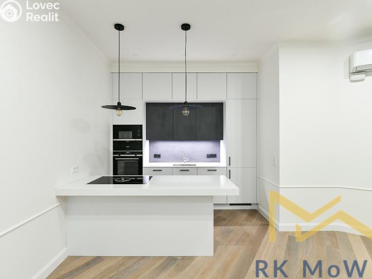 Pronájem bytu 4+KK Praha, náměstí Jiřího z Poděbrad 1561/9 č. 2