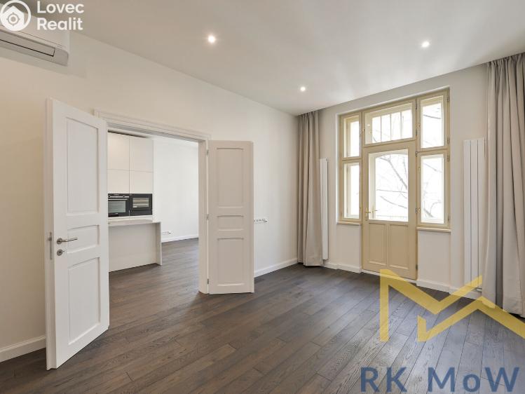 Pronájem bytu 4+KK Praha, Laubova 1659/2 č. 2