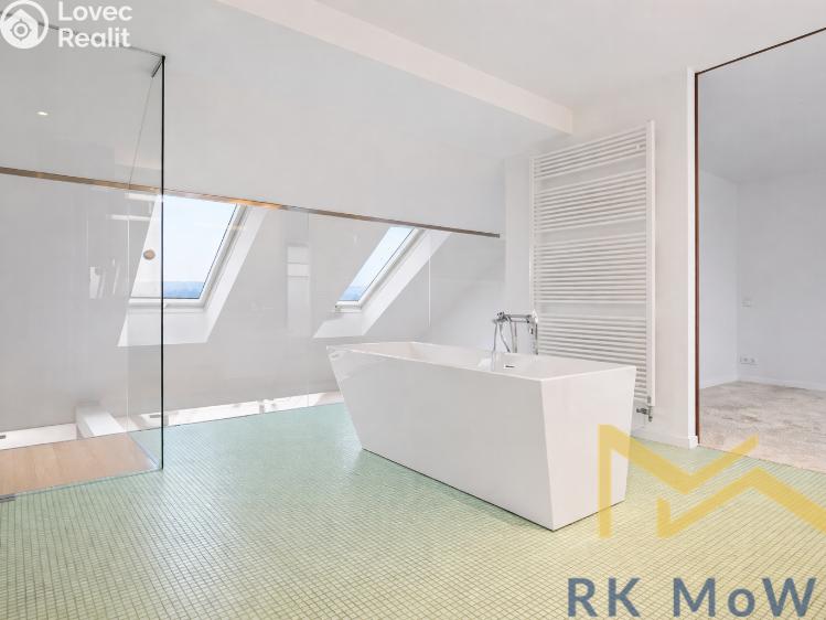 Pronájem bytu 3+1 Praha, U akademie č. 10