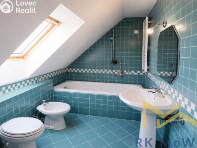 Pronájem bytu 3+1 Praha, Odborů č. 4