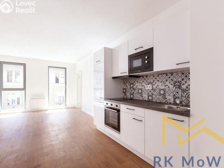 Rent apartment 2+KK Praha, Varšavská č. 4