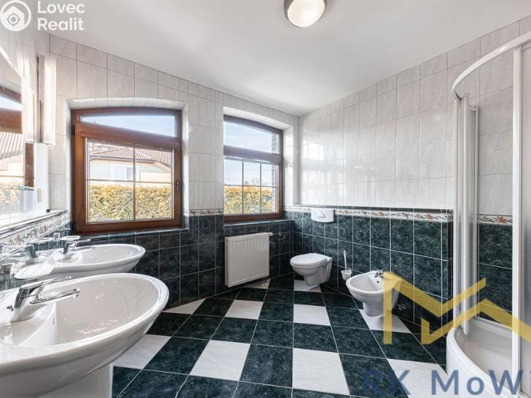 Pronájem rodinného domu Praha, Druhého odboje č. 11