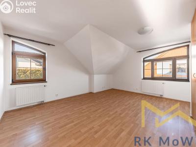 Pronájem rodinného domu Praha, Druhého odboje č. 6