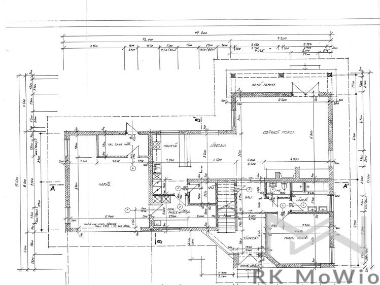 Pronájem rodinného domu Praha, Malý dvůr č. 8