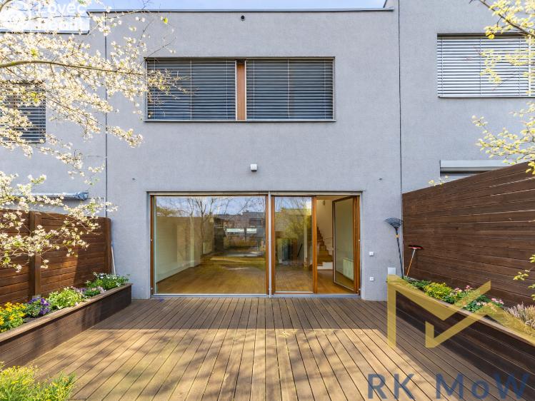 Rent family house Praha, Břežánecká č. 6