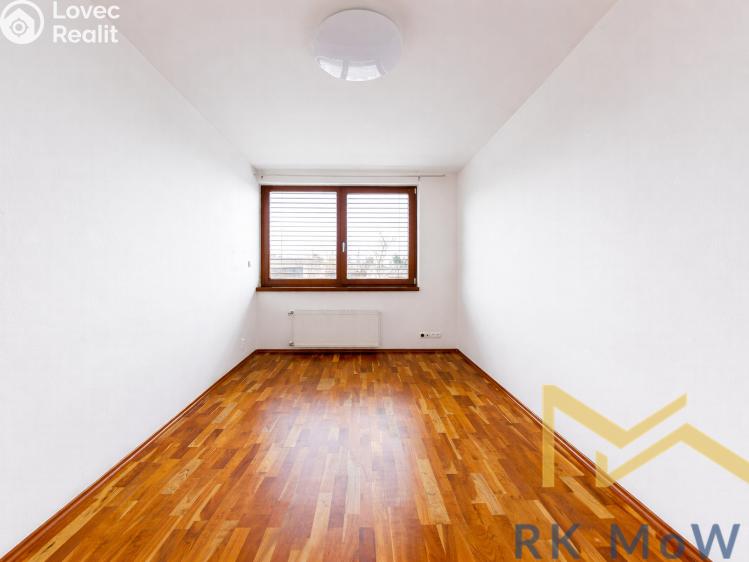 Rent family house Praha, Břežánecká č. 7