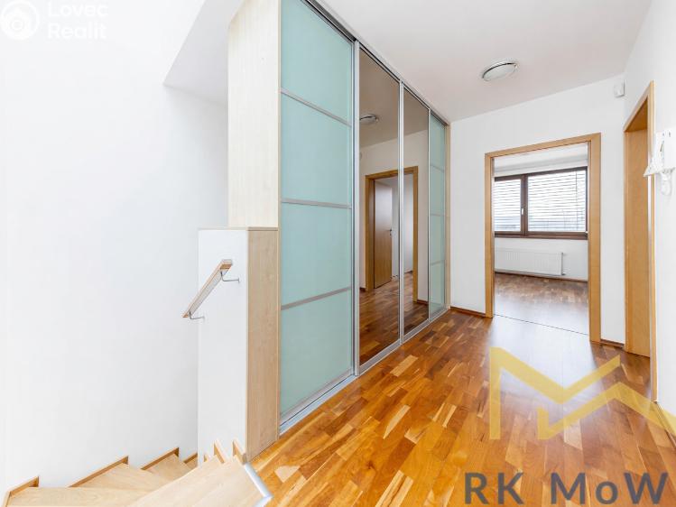 Rent family house Praha, Břežánecká č. 9