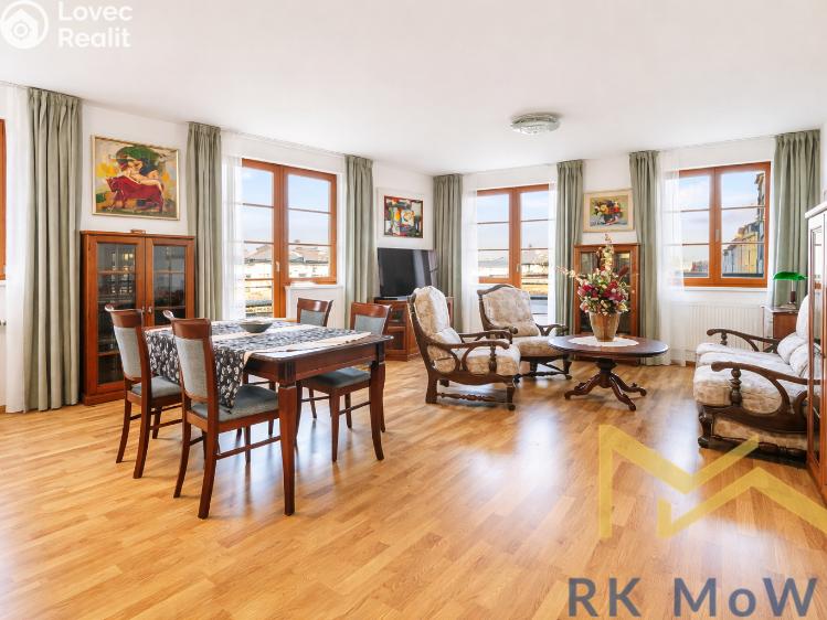 Rent apartment 3+KK Praha, Šlikova č. 1