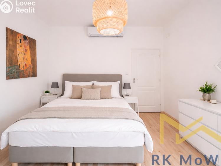 Pronájem bytu 3+KK Praha, Rošických 604/6 č. 4