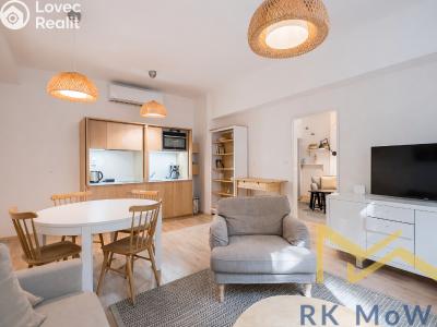 Pronájem bytu 3+KK Praha, Rošických č. 1