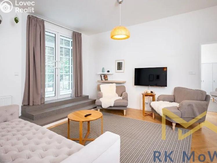 Pronájem bytu 2+KK Praha, Rošických 604/6 č. 5