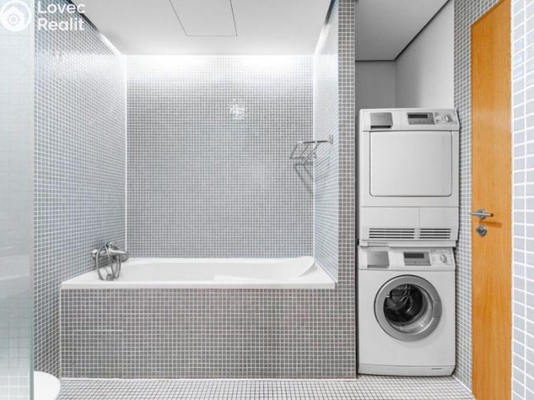 Pronájem bytu 2+KK Praha, Korunní č. 9