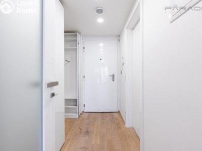 Rent apartment 1+KK Praha, Olšanská č. 3