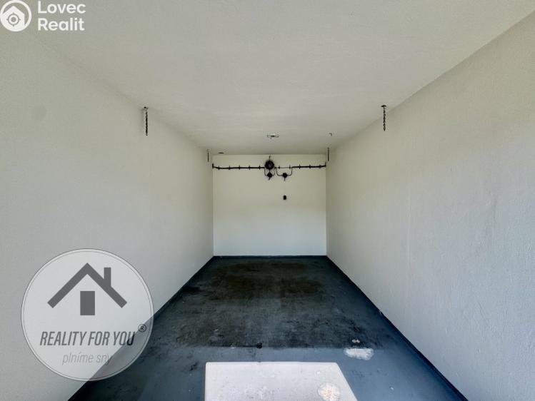 Pronájem garáže Mladá Boleslav, Nádražní 175 č. 3