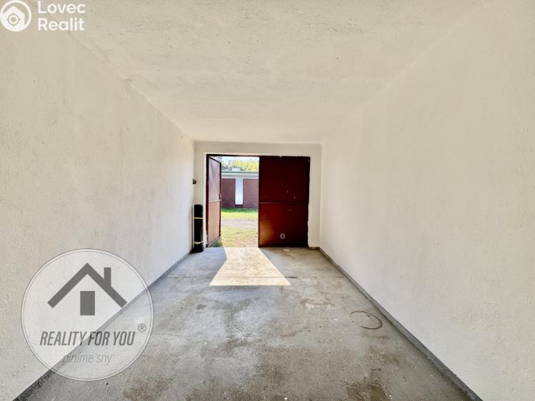 Pronájem garáže Mladá Boleslav, Nádražní 175 č. 2