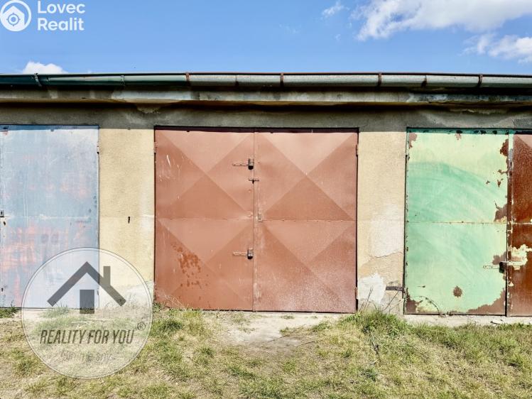 Pronájem garáže Mladá Boleslav, Nádražní 175 č. 4