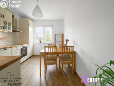 Prodej bytu 2+1 Praha, Sečská č. 4