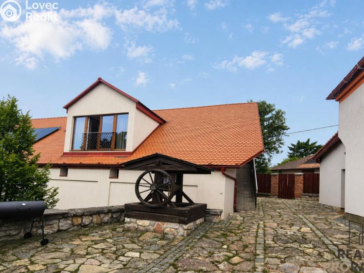 Pronájem bytu 2+1 Třebotov, Hlavní č. 15