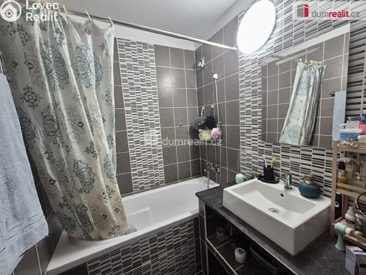 Prodej bytu 4+1 Liberec, Vackova č. 6