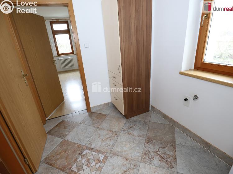 Pronájem bytu 3+1 Karlovy Vary, Stará Kysibelská č. 16