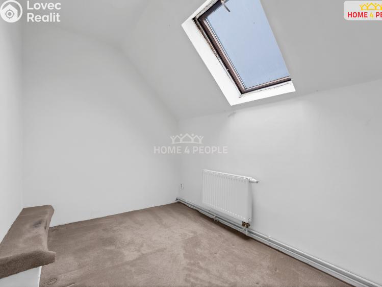 Prodej rodinného domu Zlonice č. 15