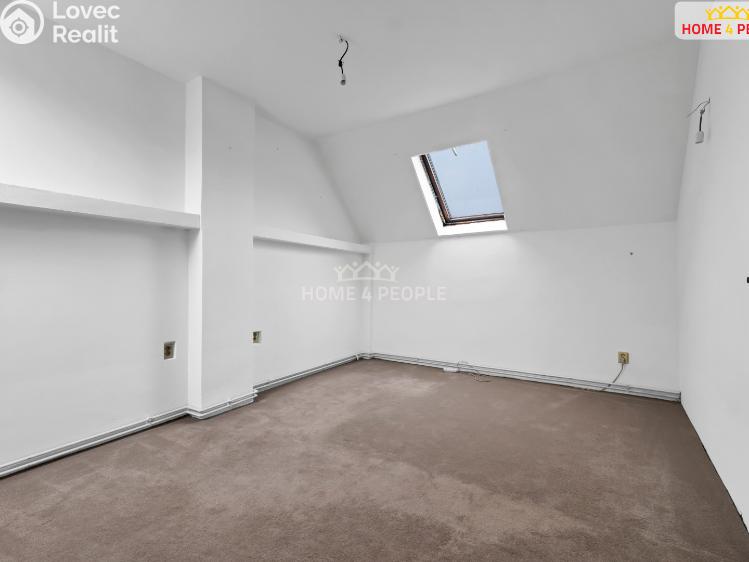 Prodej rodinného domu Zlonice č. 17