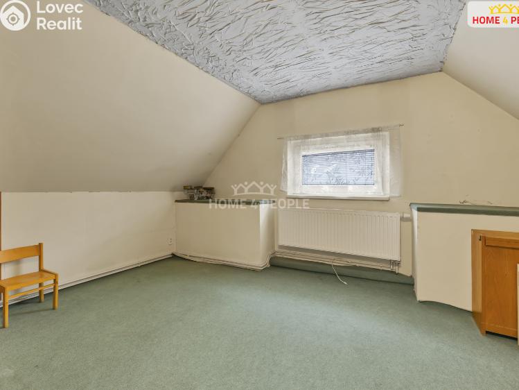 Prodej rodinného domu Zlonice č. 19