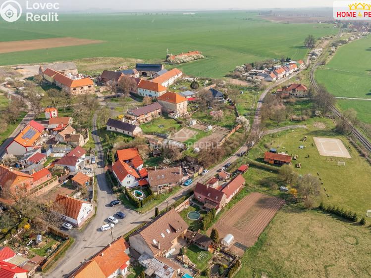 Prodej rodinného domu Zlonice č. 26