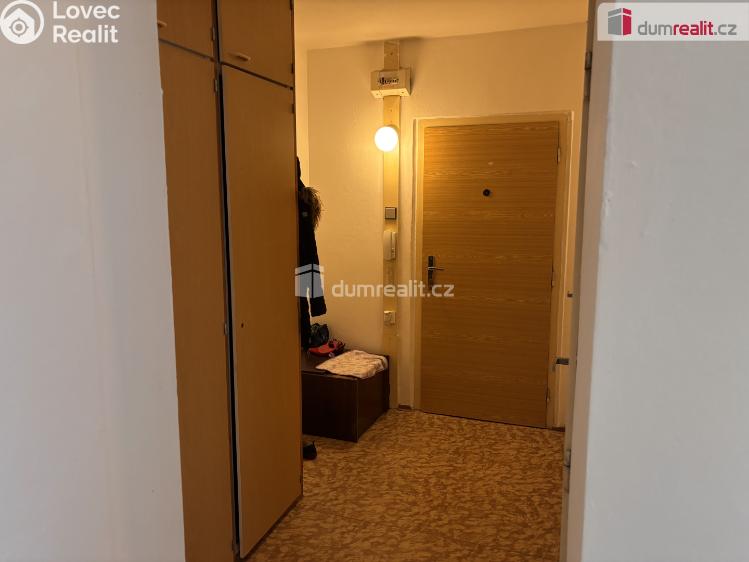 Pronájem bytu 1+KK Praha 14, Dygrýnova č. 10