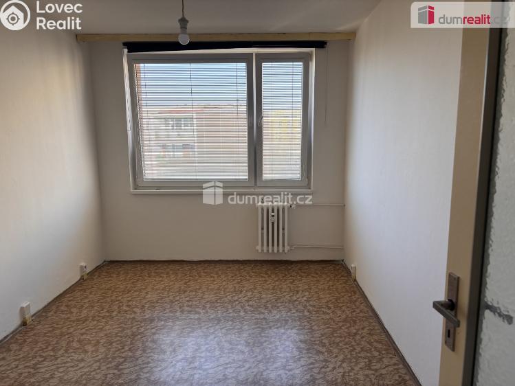 Pronájem bytu 1+KK Praha 14, Dygrýnova č. 15