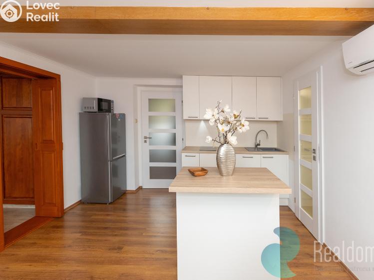 Pronájem bytu 2+KK Český Brod, Ruská 697 č. 2