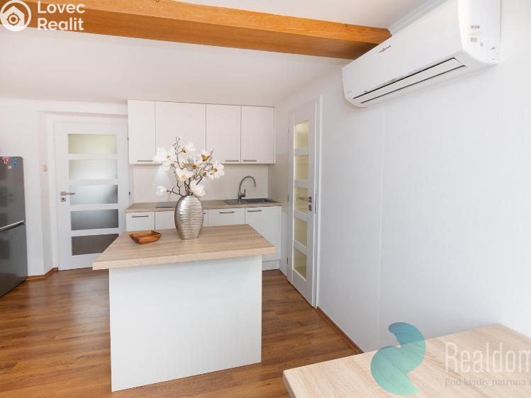 Pronájem bytu 2+KK Český Brod, Ruská 697 č. 8