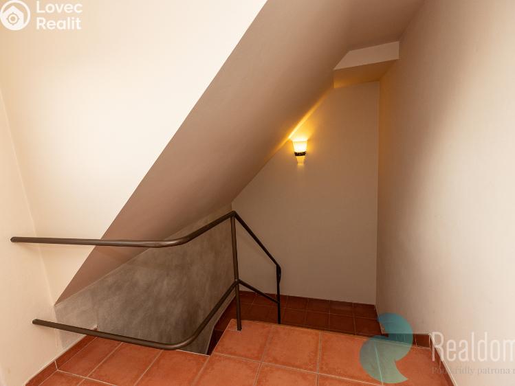 Pronájem bytu 2+KK Český Brod, Ruská 697 č. 12