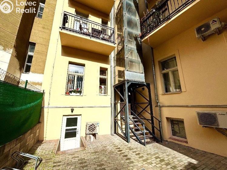 Rent apartment 1+KK Praha, Šimáčkova 908/17 č. 5