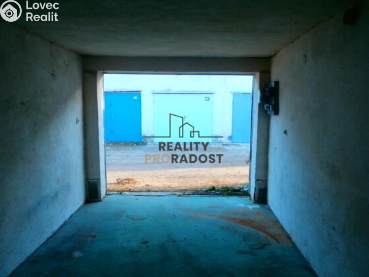 Pronájem garáže Znojmo, Pod Soudním vrchem č. 5