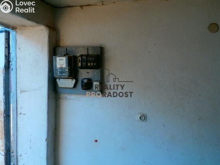 Pronájem garáže Znojmo, Pod Soudním vrchem č. 6