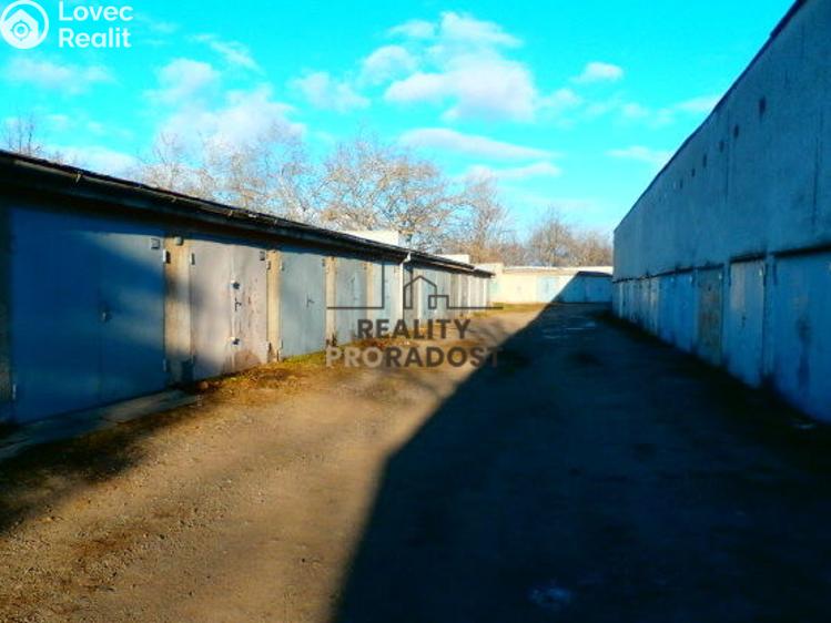 Pronájem garáže Znojmo, Pod Soudním vrchem č. 7