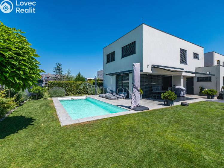 Prodej rodinného domu Praha č. 28