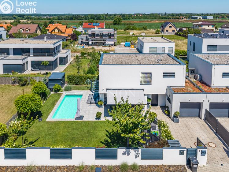 Prodej rodinného domu Praha č. 30