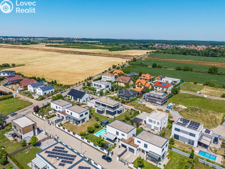 Prodej rodinného domu Praha č. 42