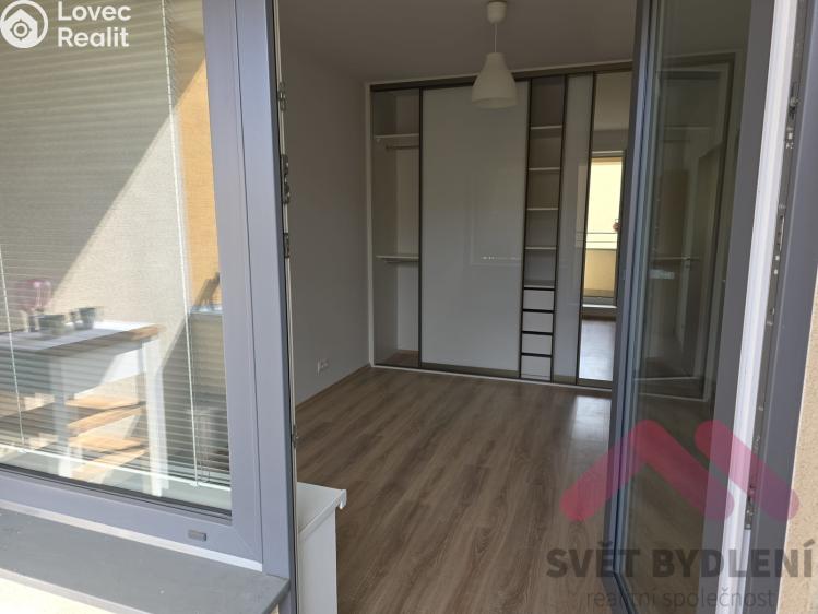 Pronájem bytu 2+KK Praha, Nárožní č. 5