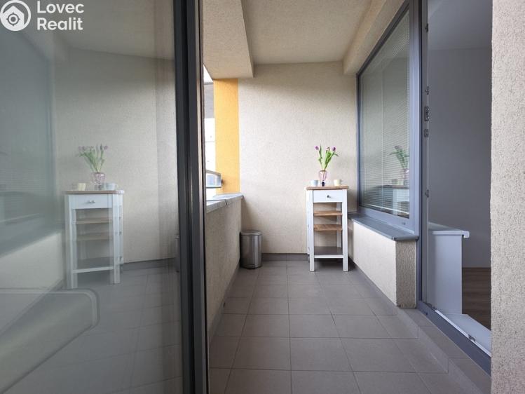 Pronájem bytu 2+KK Praha, Nárožní č. 6