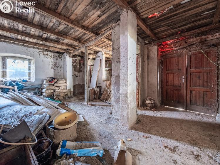 Prodej rodinného domu Mičovice č. 6