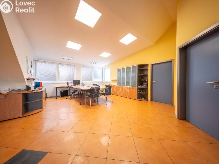 Rent office space Slapy č. 4