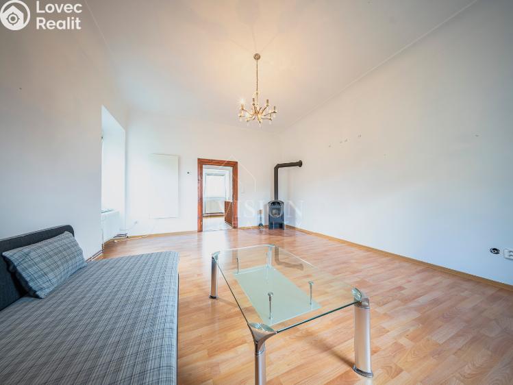 Prodej činžovního domu Všemyslice č. 18